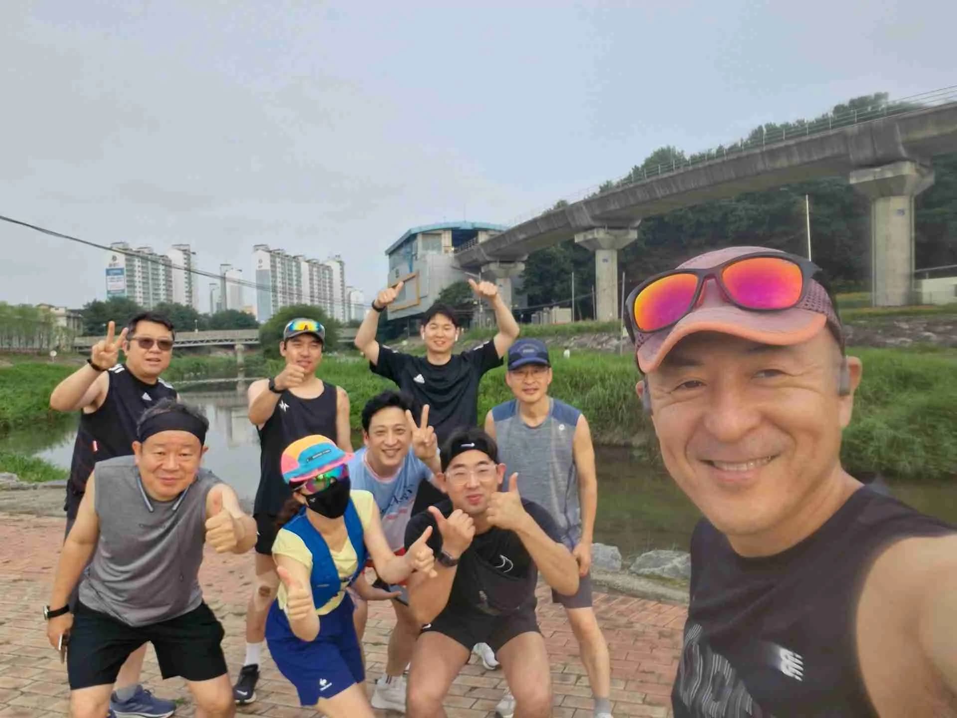 신곡 크루